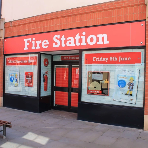 Gallery Image Shop Unit